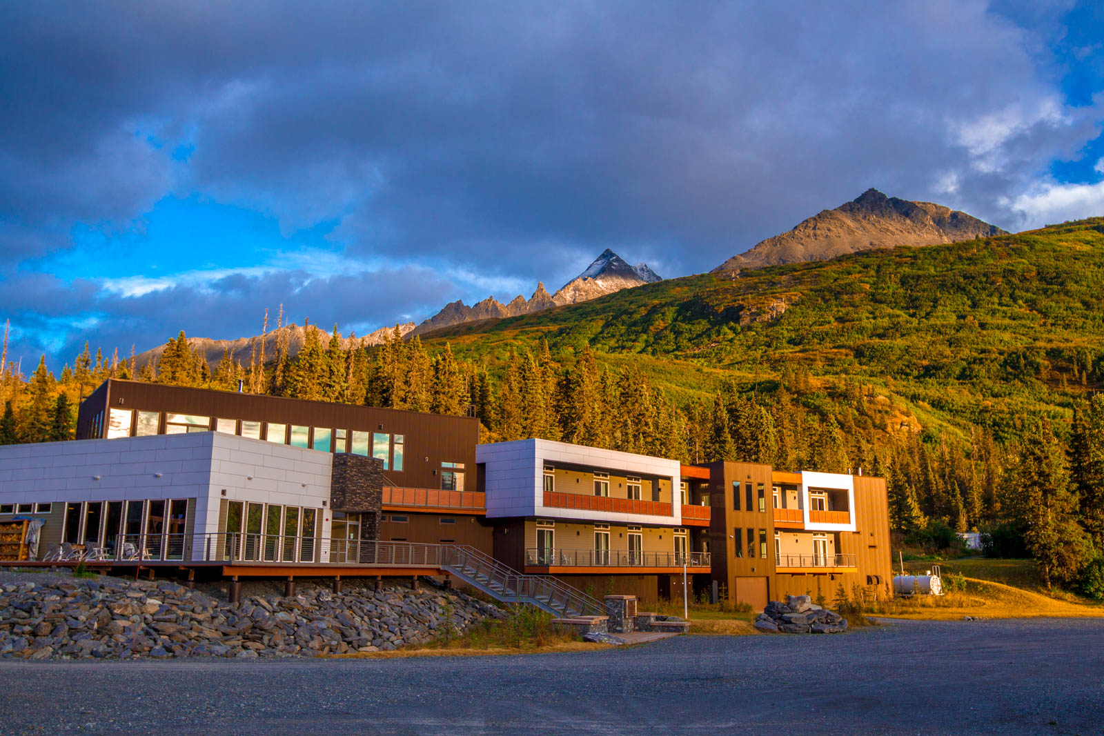 Valdez Alaska lodging